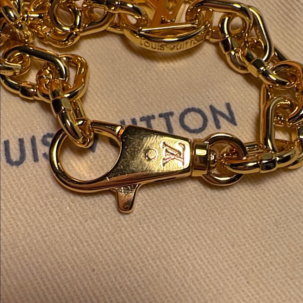Louis Vuitton Gold-Tone Chain Bracelet with LV Charm - Picture 4 of 6